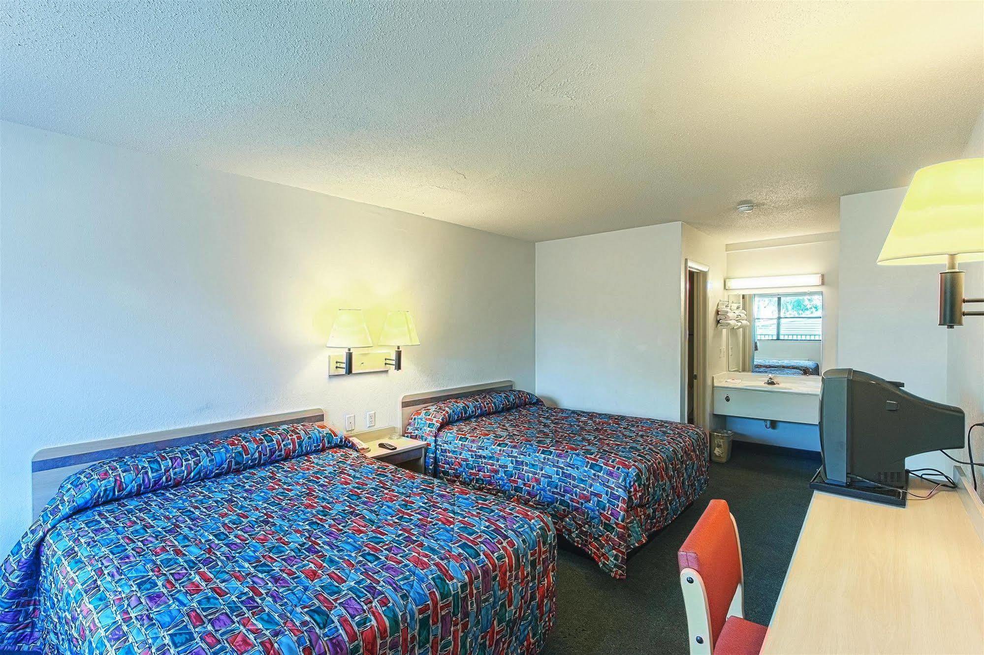 Motel 6 Chattanooga East 외부 사진