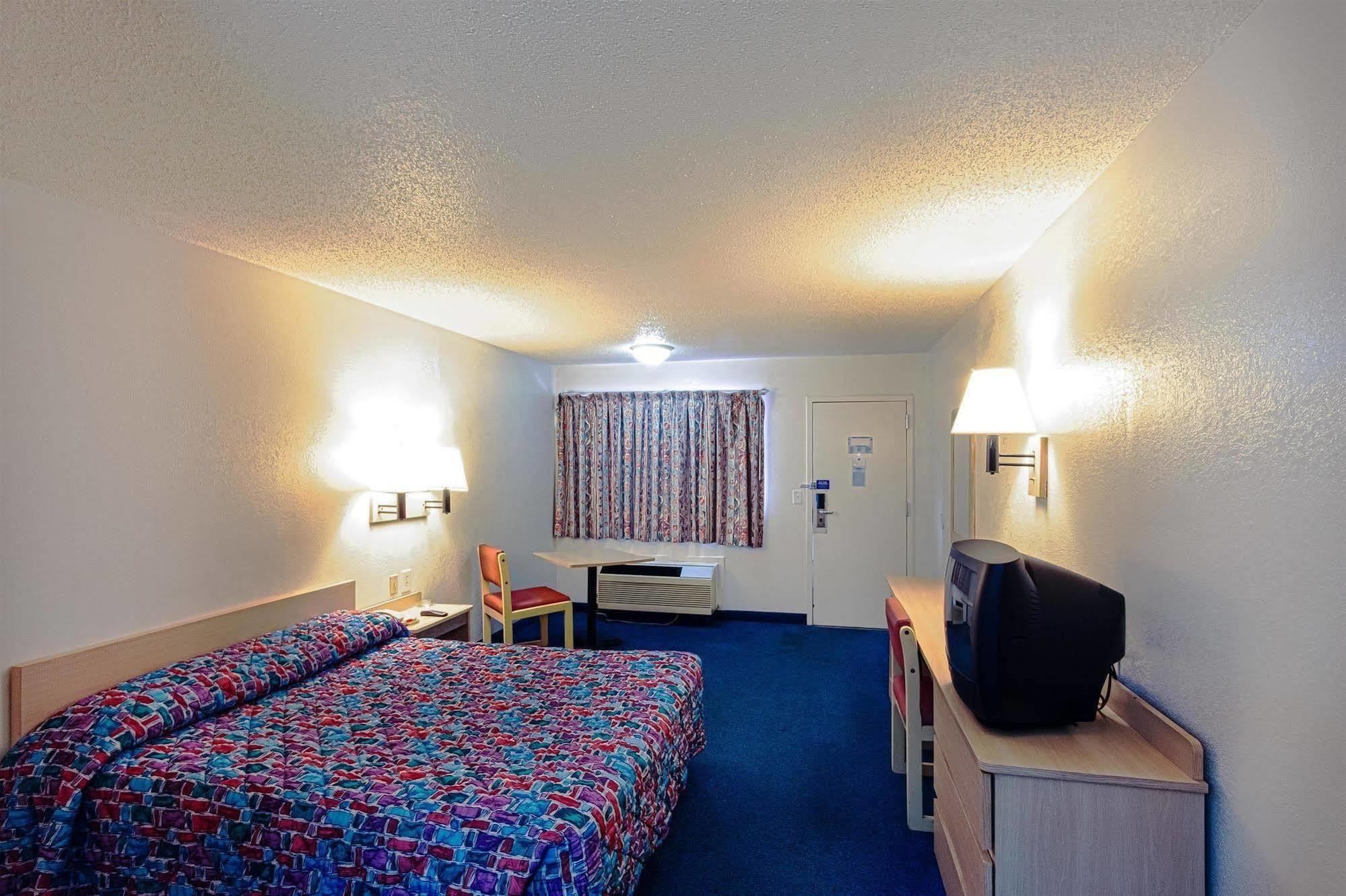 Motel 6 Chattanooga East 외부 사진