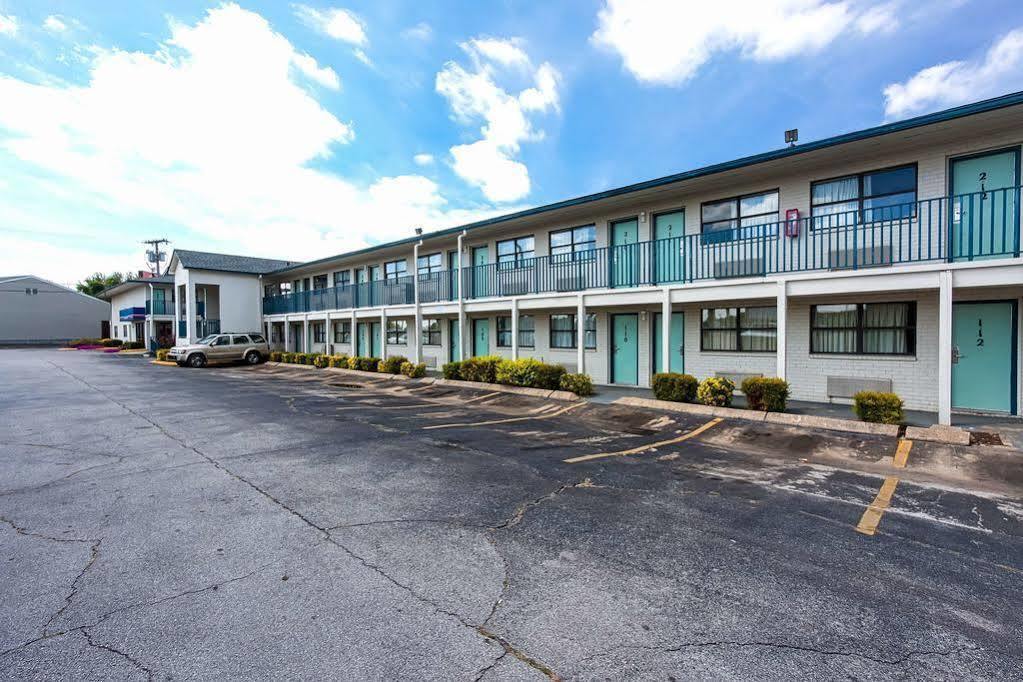 Motel 6 Chattanooga East 외부 사진